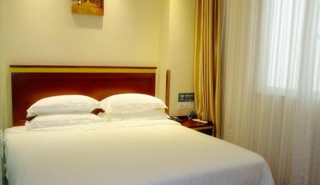 GreenTree Inn Jiangsu Suzhou International Education Zone Shihu Express Hotel