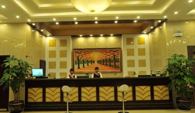 GreenTree Inn Kunming Chenggong University City HSR Station Shilin Street Express Hotel