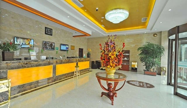 GreenTree Inn Linyi International Convention Center Express Hotel