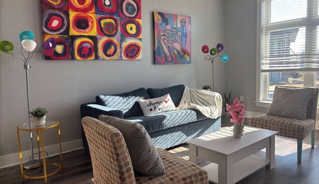 Greenville Gem | Scenic Balcony Views & Free Parkg