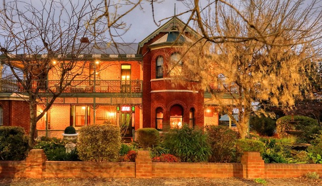 Grenfell Hall B&B