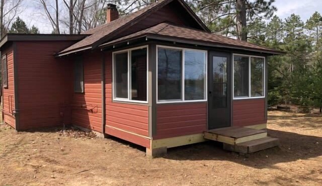 Gresham Shores - Lil' Sunfish - PET FRIENDLY