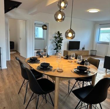 Großzügige Dachgeschosswohnung in Weingarten