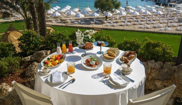 Grotta Palazzese Beach Hotel