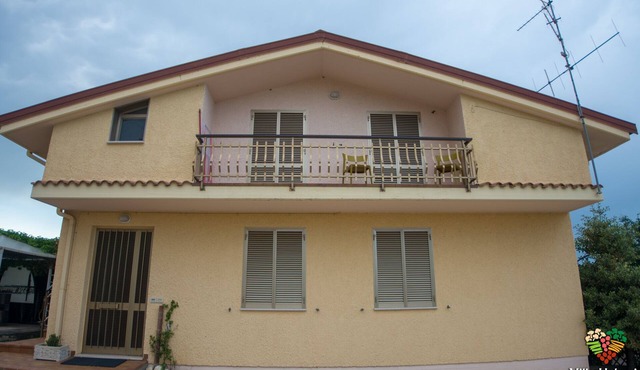 Ground Floor Apartment with Outdoor Pool
