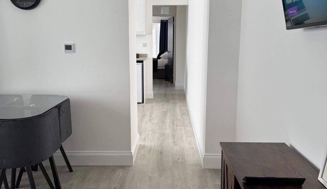 Ground Floor Flat with Courtyard garden