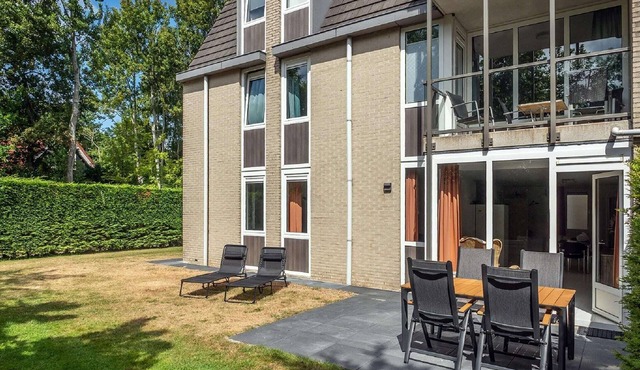 Ground-Floor Texel Retreat