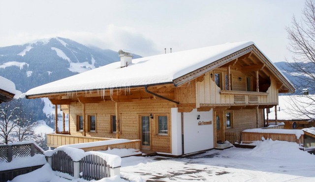 Group accommodation, 5 minutes to the ski lift