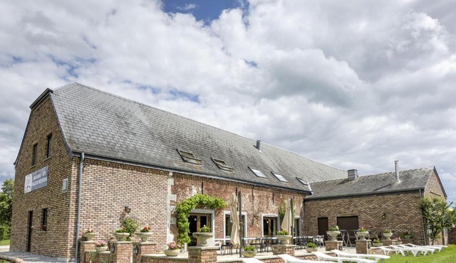 Group accommodation for families in Houyet