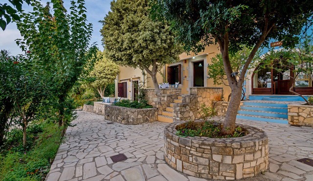 Group accommodation in separate houses