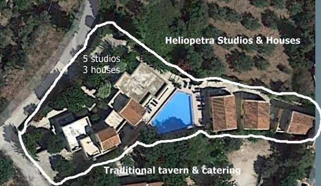 Group Accomodation, Heliopetra Studios And Houses