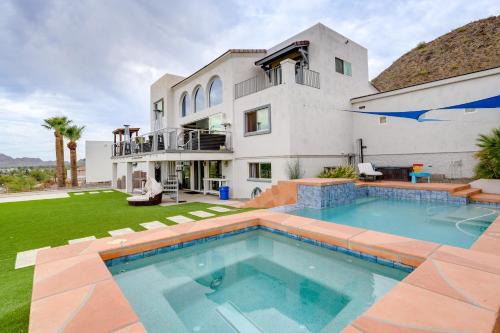 Group-Friendly Desert Escape! Putting Green, Pool