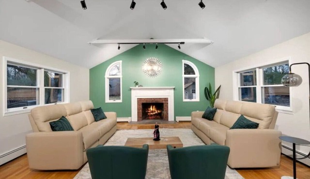 Group Spring Retreat | Fun Games & Gourmet Kitchen