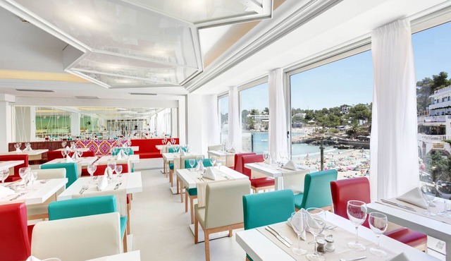 Grupotel Ibiza Beach Resort - Adults Only