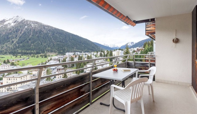 Guardaval Apt 202 by Interhome