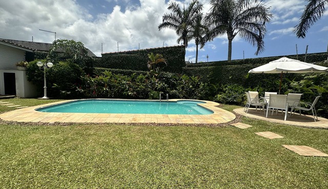 Guarujá Casa há Cinco Minutos da Praia a pé