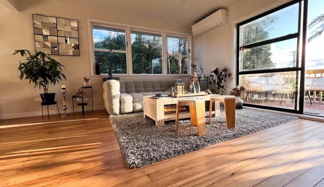 Guest Favourite|House+Studio | New Reno|1200m²Land