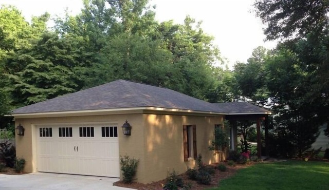 Guest House close to Oxford Square and Ole Miss Campus