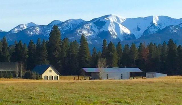 Guest House, Proctor Studios at Stepping Stone Retreat