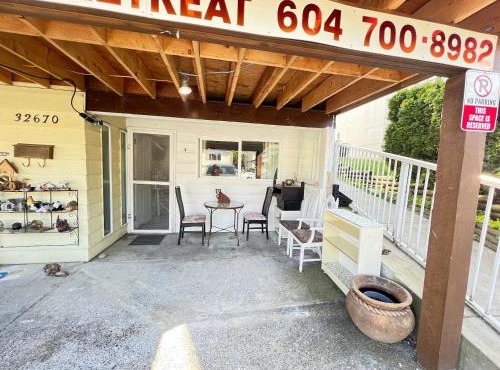 Guest Suite - Private Retreat - J-1