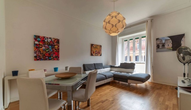 GuestHost - Bright Flat in Lungotevere Flaminio