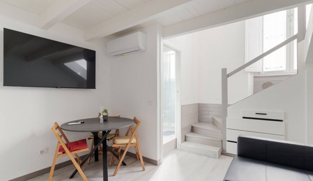 GuestHost - Cozy Loft-Studio Flat in Crescenzago
