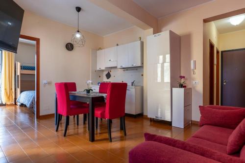 GuestHost - Currao's Holiday Seaview Flat