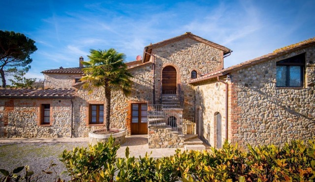 GuestHost - Ginestra-Chianti Cozy Flat with Private Parking!