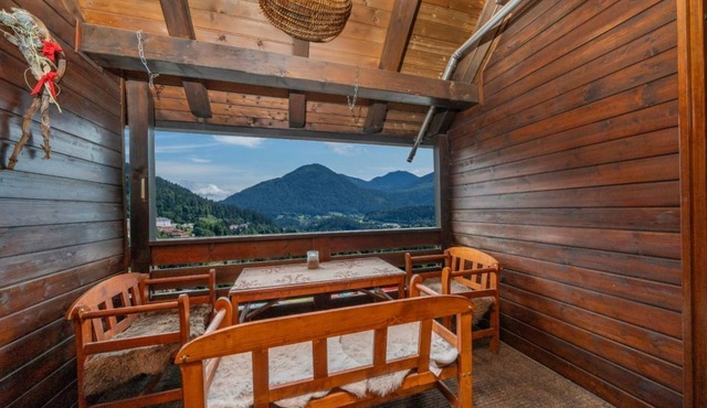 GuestHost - Lovely Flat x6 in Nature with Parking Space