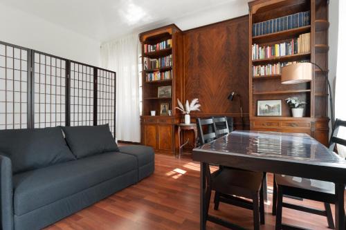 GuestHost - Spacious Studio X3 close to Navigli