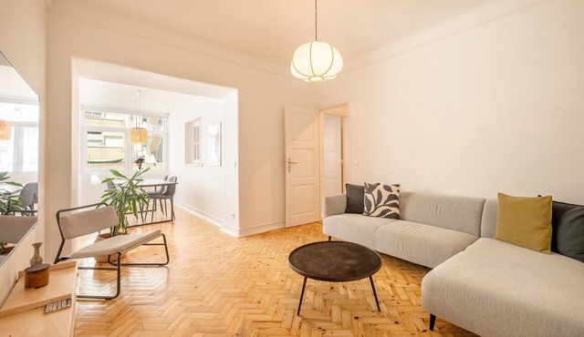 GuestReady - Bright and airy Lisbon retreat