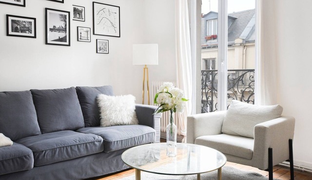 GuestReady - Bright and Spacious Duplex in 5th Arr