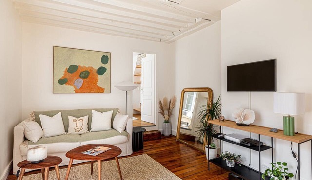 GuestReady - Charming Apt in Central Paris IX