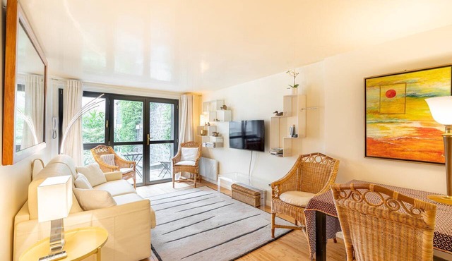 GuestReady - Exuberant studio in Les Marais
