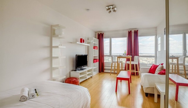GuestReady - High Rise Studio with City View