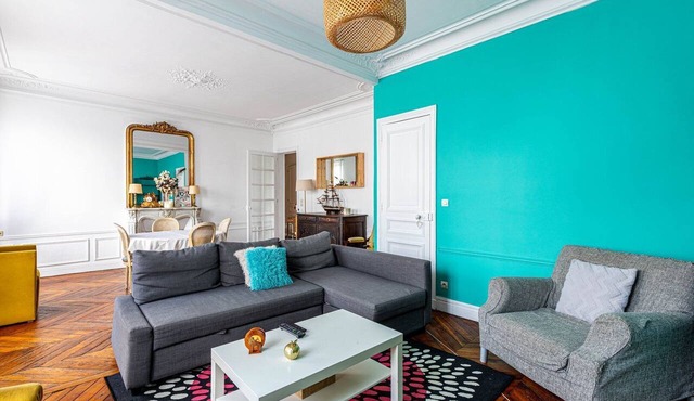 GuestReady- Modern Comfort near Parc Monceau for 6