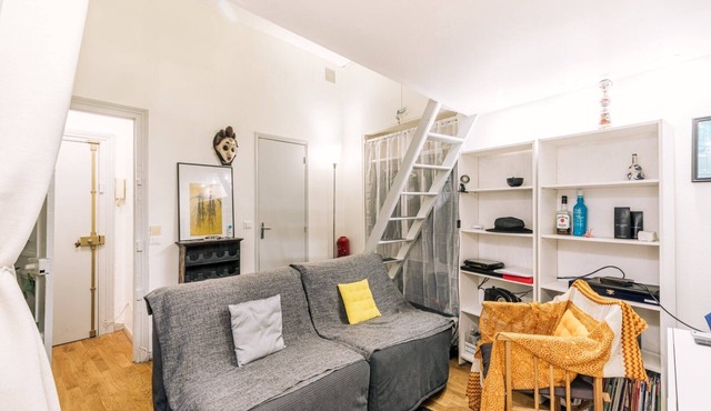 GuestReady - Quaint studio mezzanine near Louvre