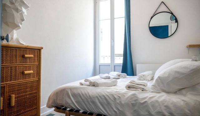 GuestReady - Saint-Nicolas Cathedral Quaint