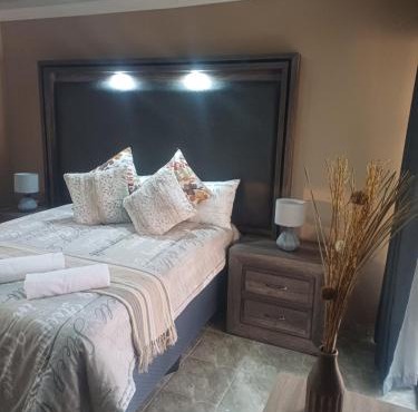 Gugulethu Villa
