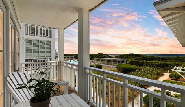 Gulffront Condo Steps from Beach Club with Private Pool and 6-Seater LSV
