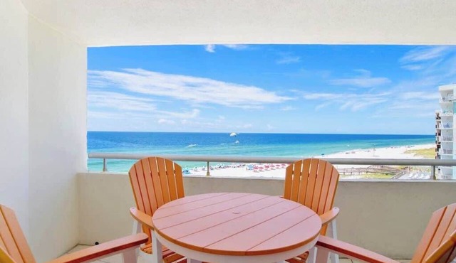 Gulfside Oasis On The Beach - No roads to cross - On the beach!