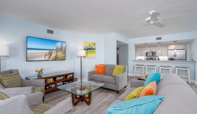 Gullwing 505 3BR Oasis: Beachfront & Lanai