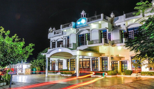Gulmohar Sariska Resort