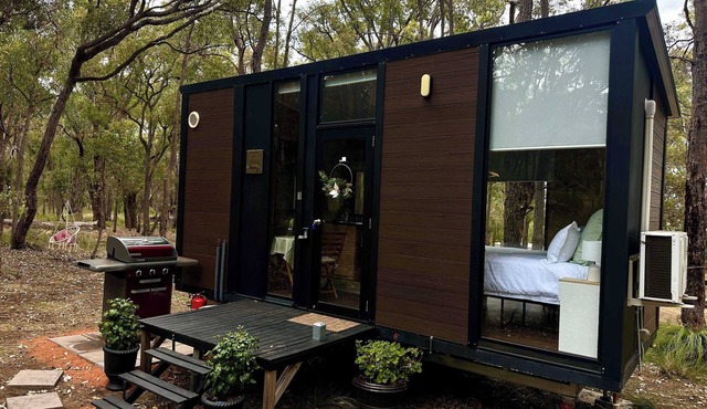 Gum Tree Hideaway by Tiny Away