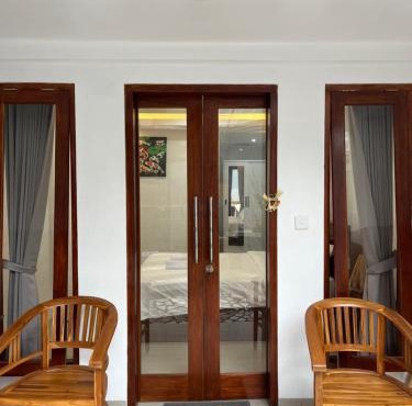 Gusti Room II