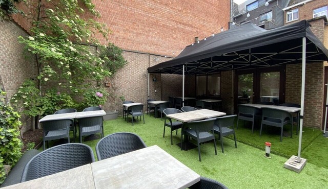 Guzy hotel