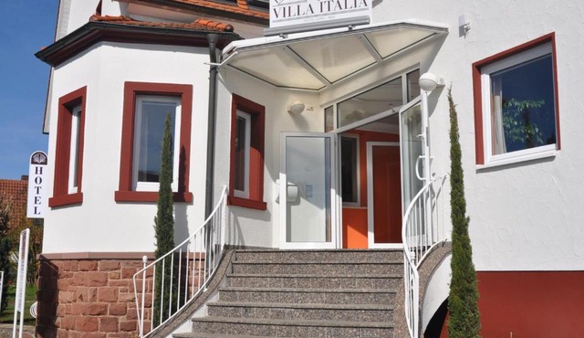 Häuser der Villa Italia
