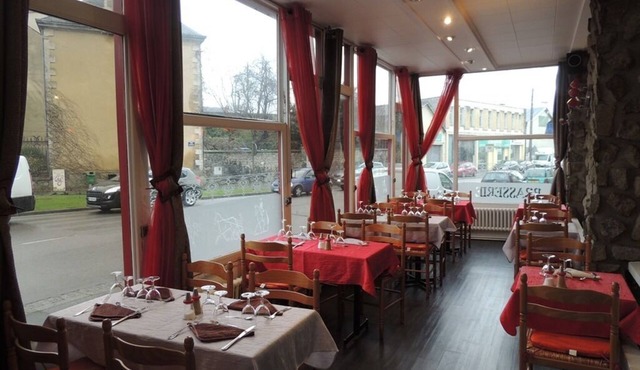 Hôtel Restaurant Le Hussard
