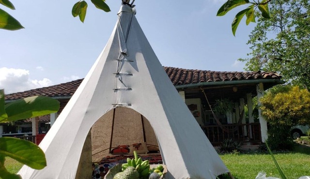 HABITACION PARA 4 PERSONAS! - Ginebra glamping a 10 minutos de ginebra.