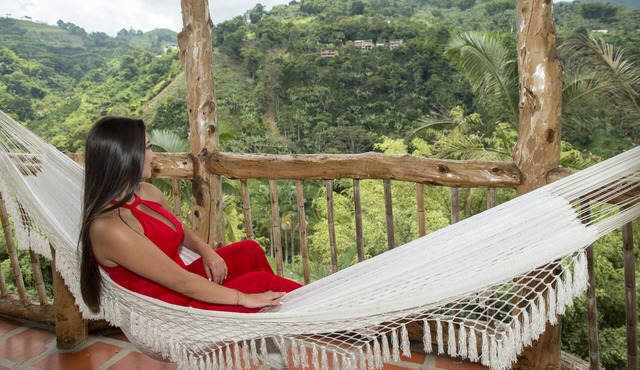 Hacienda Charrascal Coffe Farm
